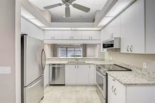 7146 Lakeside Dr, Sarasota, FL 34243 - Photo 4