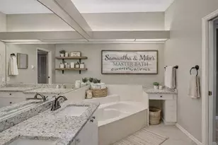 7146 Lakeside Dr, Sarasota, FL 34243 - Photo 26