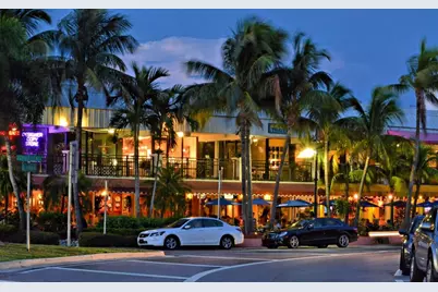 800 S Blvd Of Presidents #12, Sarasota, FL 34236 - Photo 44