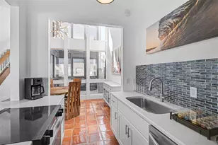 800 S Blvd Of Presidents, Sarasota, FL 34236 - Photo 12