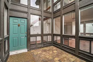 800 S Blvd Of Presidents, Sarasota, FL 34236 - Photo 1