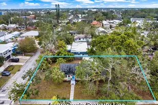 1705 6th St, Sarasota, FL 34236 - Photo 1
