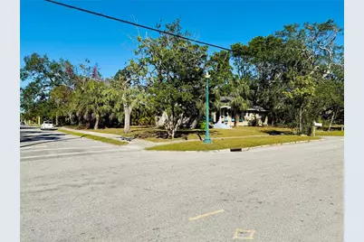 1705 6th Street, Sarasota, FL 34236 - Photo 12