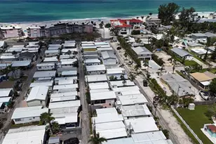 2601 Gulf Dr N, Bradenton Beach, FL 34217 - Photo 12