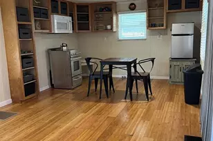 2601 Gulf Dr N, Bradenton Beach, FL 34217 - Photo 6