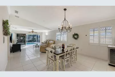 7575 Quinto Drive, Sarasota, FL 34238 - Photo 8