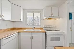 1853 Restful Dr, Bradenton, FL 34207 - Photo 10