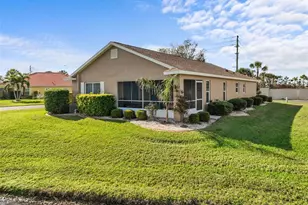 12962 SW Doug Dr, Lake Suzy, FL 34269 - Photo 40