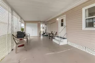 1211 45th Ave E, Ellenton, FL 34222 - Photo 2