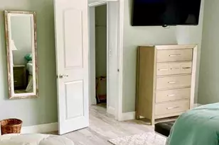 3907 10th Ave Dr W, Bradenton, FL 34205 - Photo 10