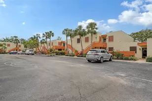 153 Wild Palm Dr, Bradenton, FL 34210 - Photo 2