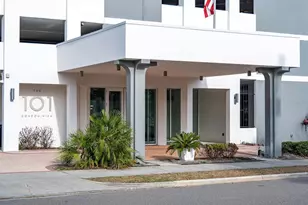 101 S Gulfstream Ave, Sarasota, FL 34236 - Photo 14