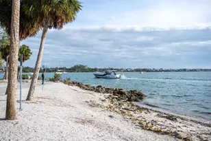 101 S Gulfstream Ave, Sarasota, FL 34236 - Photo 52