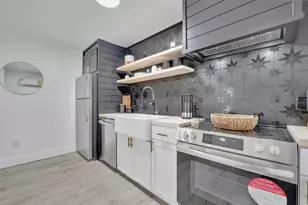 2713 4th Ave W, Bradenton, FL 34205 - Photo 64