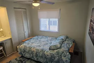 5619 Bayshore Rd, Palmetto, FL 34221 - Photo 10