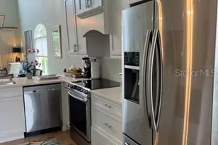 8784 Pebble Creek Ln, Sarasota, FL 34238 - Photo 6