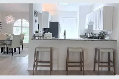 5107 86th Street Court W, Bradenton, FL 34210 - Photo 10