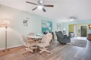 3622 Lake Bayshore Dr, Bradenton, FL 34205 - Photo 16