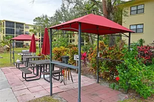 425 30th Ave W, Bradenton, FL 34205 - Photo 26