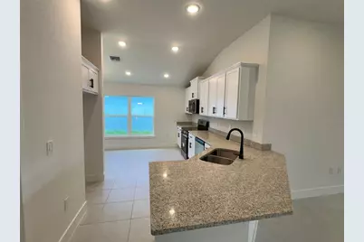 2671 Averland Loop, North Port, FL 34287 - Photo 4