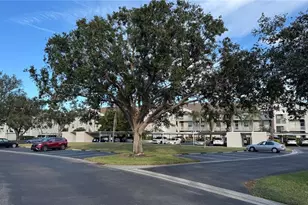 8735 Olde Hickory Ave, Sarasota, FL 34238 - Photo 1