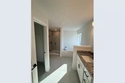 2504 Averland Loop, North Port, FL 34287 - Photo 6