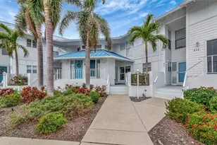 829 Audubon Dr, Bradenton, FL 34209 - Photo 1