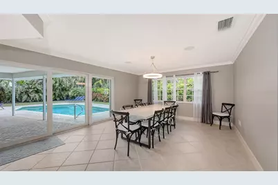 605 Wild Turkey Lane, Sarasota, FL 34236 - Photo 12