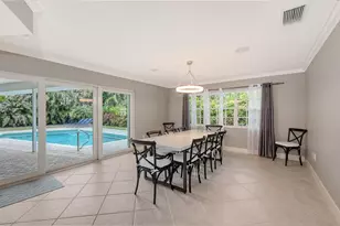 605 Wild Turkey Ln, Sarasota, FL 34236 - Photo 12