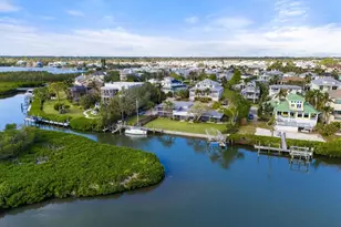 7056 Hawks Harbor Cir, Bradenton, FL 34207 - Photo 2