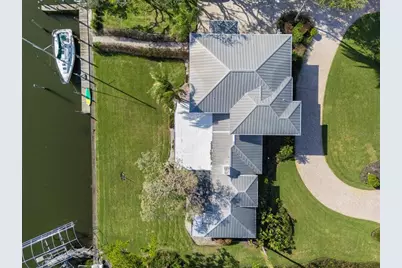 7056 Hawks Harbor Circle, Bradenton, FL 34207 - Photo 52