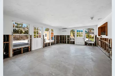 711 Russell Street, Longboat Key, FL 34228 - Photo 10