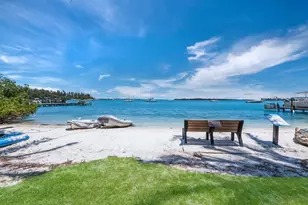 711 Russell St, Longboat Key, FL 34228 - Photo 44