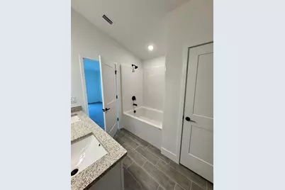 2667 Averland Loop, North Port, FL 34287 - Photo 10