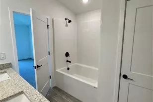 2667 Averland Loop, North Port, FL 34287 - Photo 10