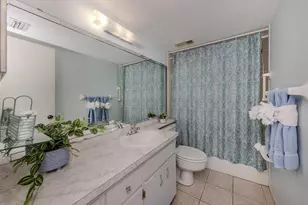 1555 Tarpon Center Dr, Venice, FL 34285 - Photo 16