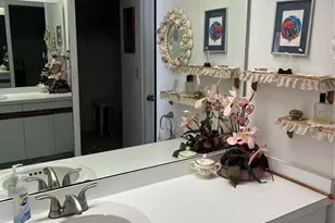 6304 Pointe West Blvd, Bradenton, FL 34209 - Photo 10