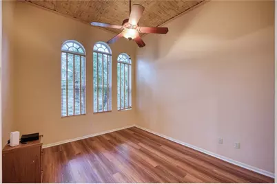 10523 Cheval Place, Lakewood Ranch, FL 34202 - Photo 4