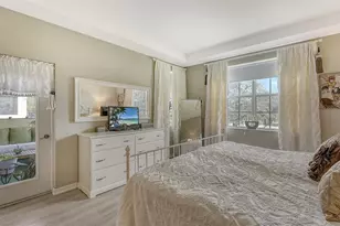 8115 Miramar Way, Lakewood Ranch, FL 34202 - Photo 18