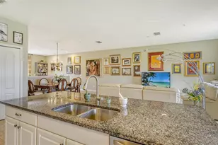 8115 Miramar Way, Lakewood Ranch, FL 34202 - Photo 16