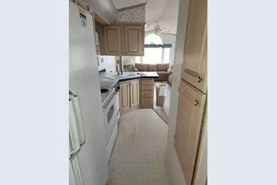 1674 University Parkway #174, Sarasota, FL 34243 - Photo 8