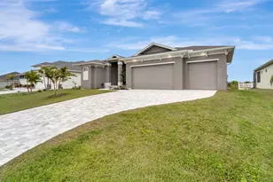 10442 Winnipeg St, Port Charlotte, FL 33981 - Photo 2