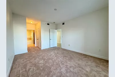 808 3rd Avenue W #301, Bradenton, FL 34205 - Photo 18