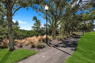 7350 Marathon Dr, Seminole, FL 33777 - Photo 12