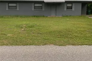 1236 NE 22nd St, Ocala, FL 34470 - Photo 2