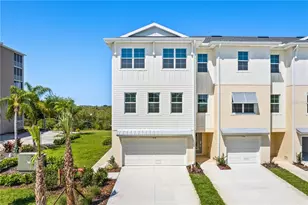 7318 Marathon Dr, Seminole, FL 33777 - Photo 2