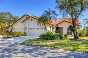 7261 Villa D Este Dr, Sarasota, FL 34238 - Photo 2