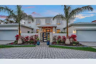 1521 S Lake Shore Drive, Sarasota, FL 34231 - Photo 4