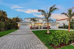 1521 S Lake Shore Dr, Sarasota, FL 34231 - Photo 8