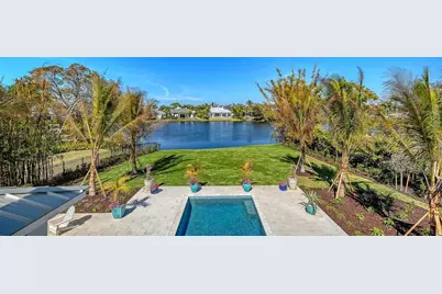 1521 S Lake Shore Drive, Sarasota, FL 34231 - Photo 10